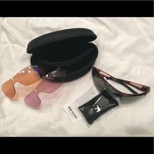 Tifosi Optics sunglasses with case & accessories